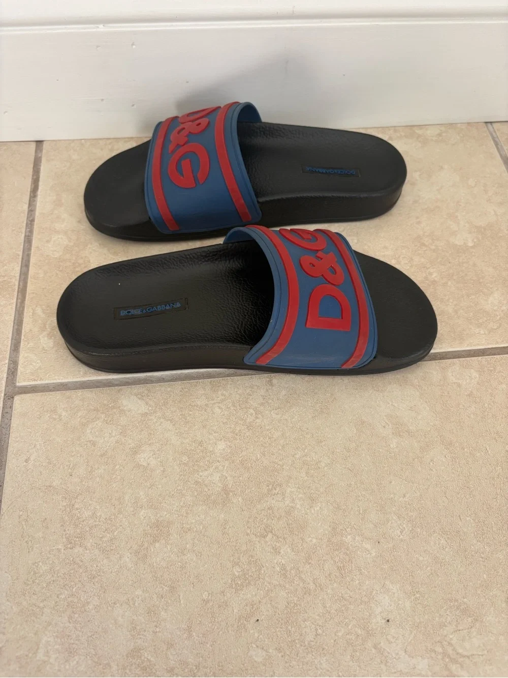 D&G Kids Black Slides with Blue Band and Red Logo